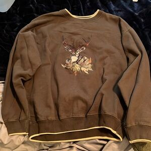 embroidered deer crewneck, size M unisex